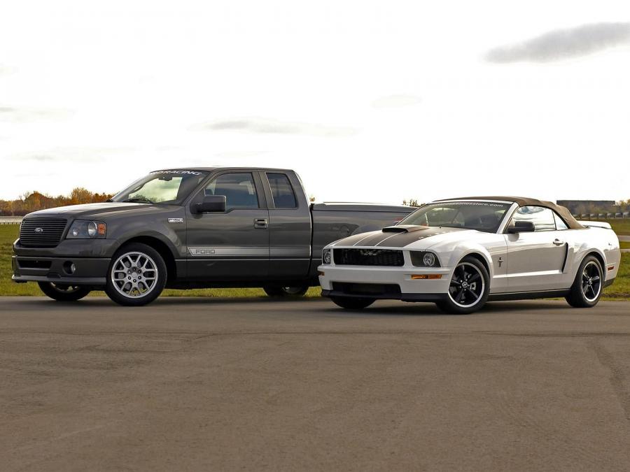  Ford Mustang GT Convertible 2006 года  (фото 20 из 27)